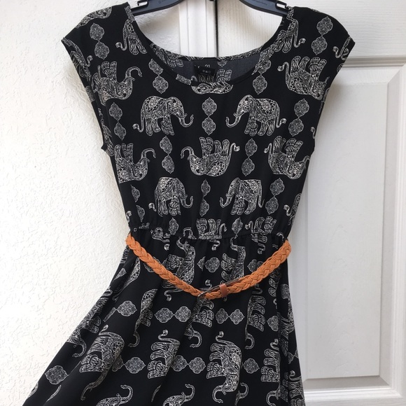 Rue 21 Elephant Flare Dress - Picture 2 of 3